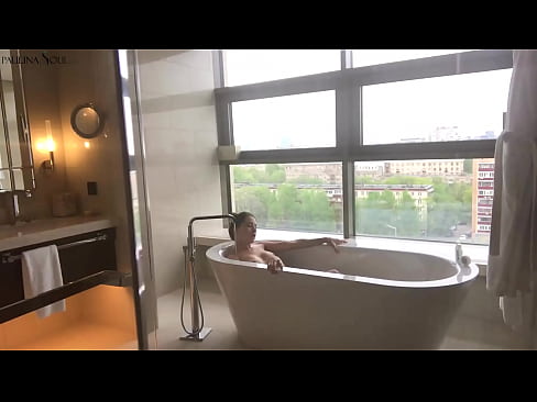 ❤️ عزیزم فوق العاده با شور و شوق بیدمشک خود را در حمام تکان می دهد ❤❌ فیلم لعنتی  در fa.higlass.ru ❌️